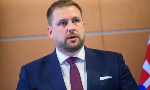 Rušenie oddelenia v nemocnici v Podunajských Biskupiciach nie je téma, tvrdí Šaško