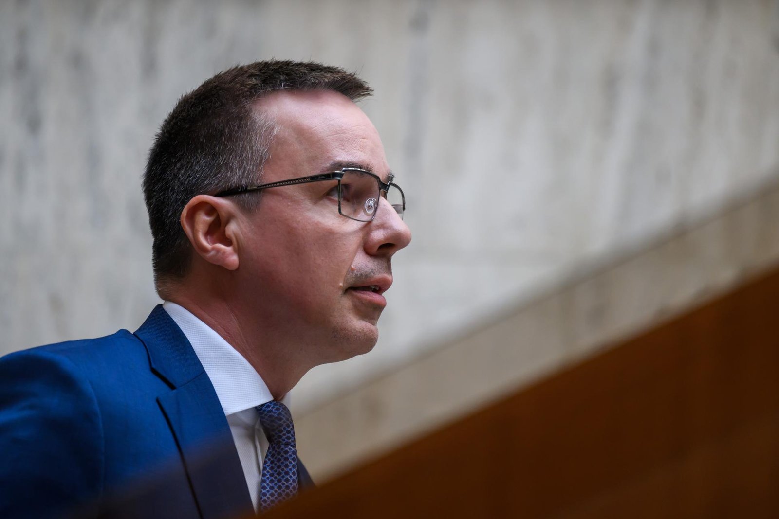 Prišiel čas sprísniť pravidlá fungovania sociálnych podnikov, tvrdí Tomáš. Rezort zavedie nové kvóty Prišiel čas sprísniť pravidlá fungovania sociálnych podnikov, tvrdí Tomáš. Rezort zavedie nové kvóty