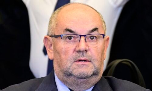 Bývalý šéf českého fotbalu Pelta nastoupil do vězení v Liberci. Odpykat si má pět a půl roku