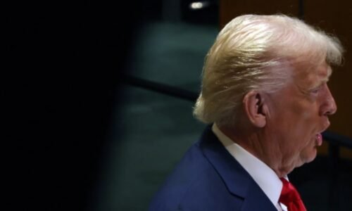 NATO by mělo zvážit vyloučení Španělska, hrozil Trump. Finsku slíbil obranu před ruskou invazí