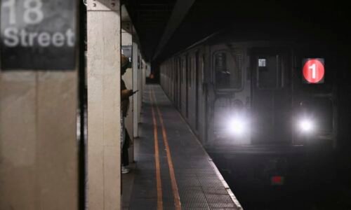 Tragédie v New Yorku: Dvě mladé dívky zemřely při „surfování“ na vagonech metra
