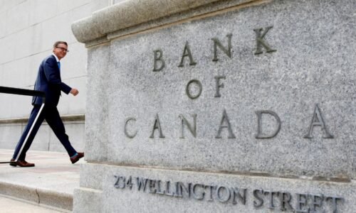 Kanadská centrálna banka znížila úrokové sadzby, ekonomike škodia americké clá