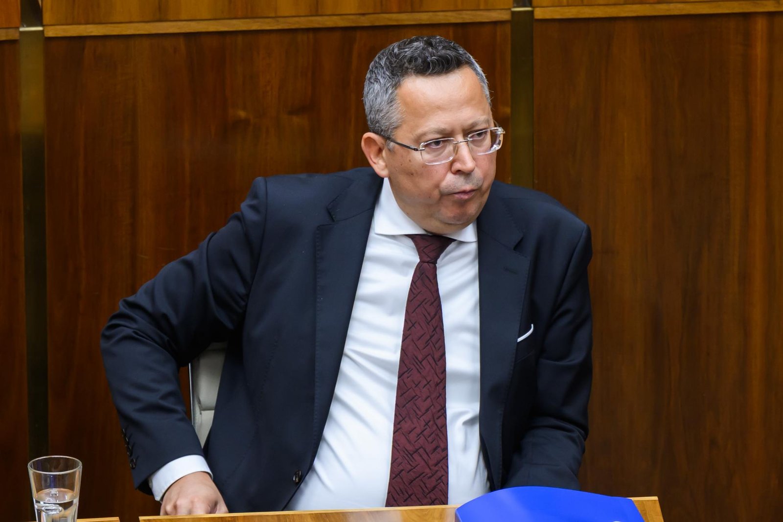 Ak nebude dobrovoľná pomoc s hypotékami fungovať, môže byť povinná, tvrdí Kamenický Ak nebude dobrovoľná pomoc s hypotékami fungovať, môže byť povinná, tvrdí Kamenický