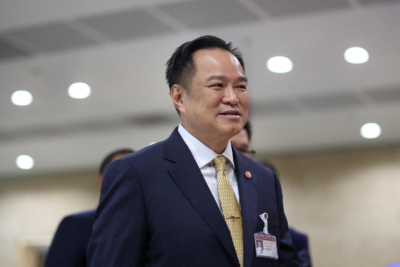 Thajský premiér po smrti kráľovnej matky mení plány, summit ASEAN vynechá Thajský premiér po smrti kráľovnej matky mení plány, summit ASEAN vynechá