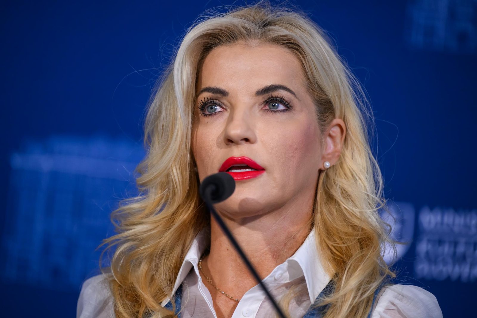 Šimkovičová odovzdala Ceny ministerky kultúry za rok 2024: Niektorí z umenia robia bojové pole, tvrdí Šimkovičová odovzdala Ceny ministerky kultúry za rok 2024: Niektorí z umenia robia bojové pole, tvrdí