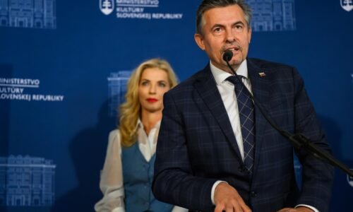 Machala kritizuje personálnu politiku STVR, hovorí o čiernej diere na milióny eur Machala kritizuje personálnu politiku STVR, hovorí o čiernej diere na milióny eur
