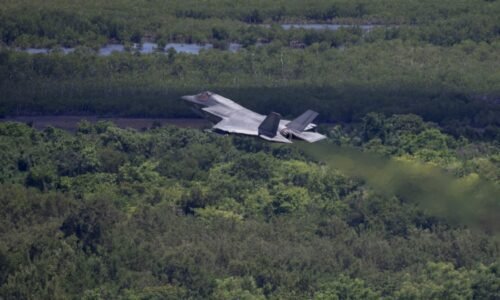 Poľsko kúpi nové americké protiletecké rakety, oznámil minister obrany. Budú stáť viac než miliardu dolárov