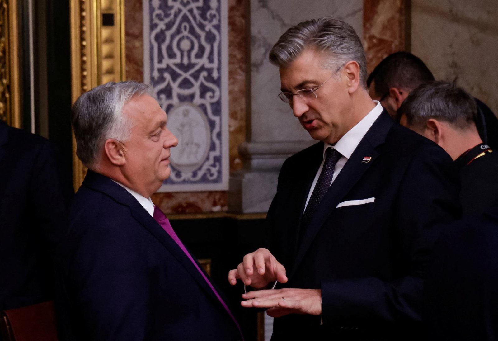 Maďarsko a Chorvátsko otvárajú rokovania o rope, spor o ceny ropovodu Adria trvá Maďarsko a Chorvátsko otvárajú rokovania o rope, spor o ceny ropovodu Adria trvá