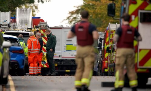 Útok na synagógou v Manchestri je podľa britskej polície teroristický čin, zadržali dve osoby