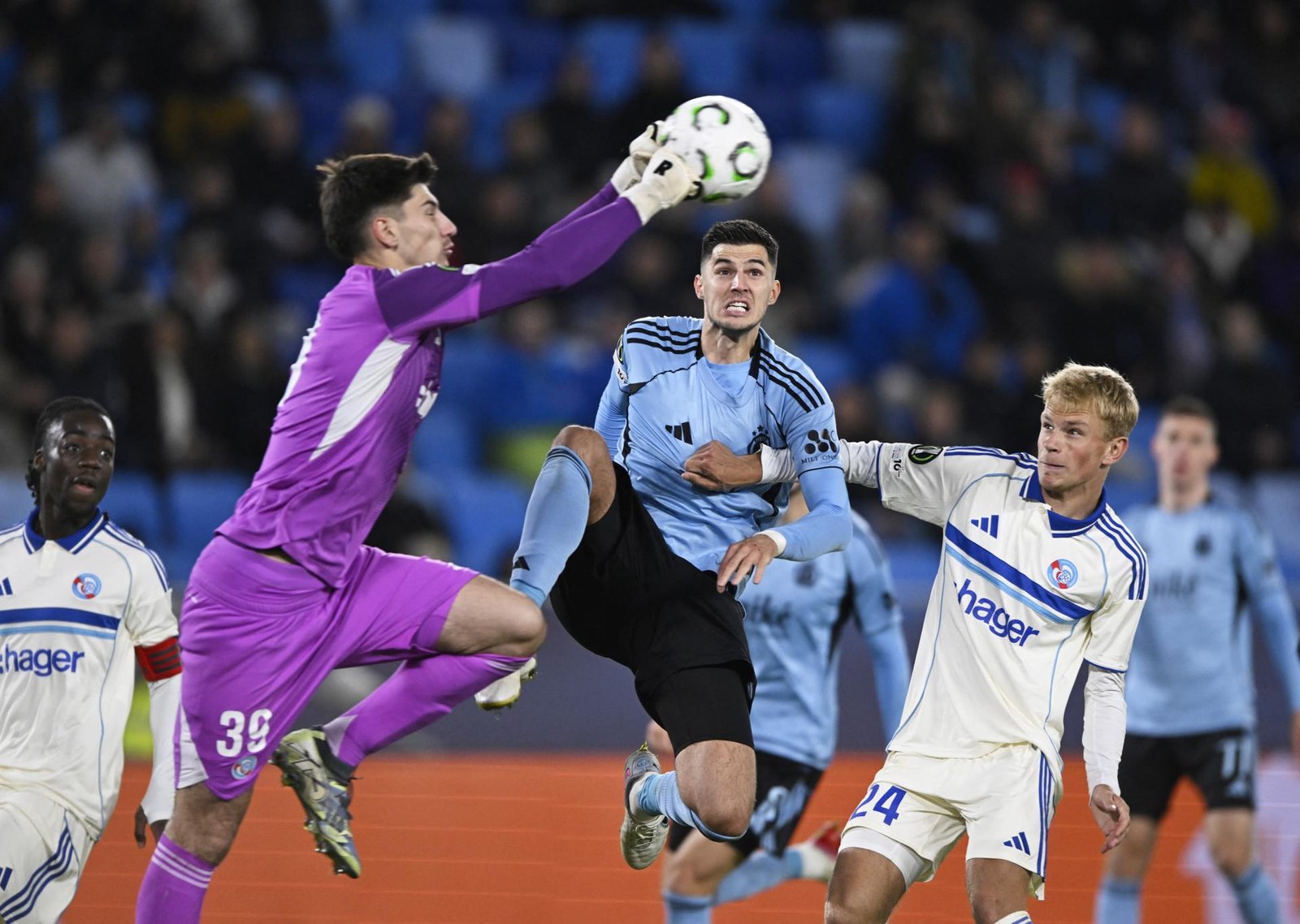 Slovan trápil Štrasburg. Obrovský nápor v závere vyrovnanie nepriniesol