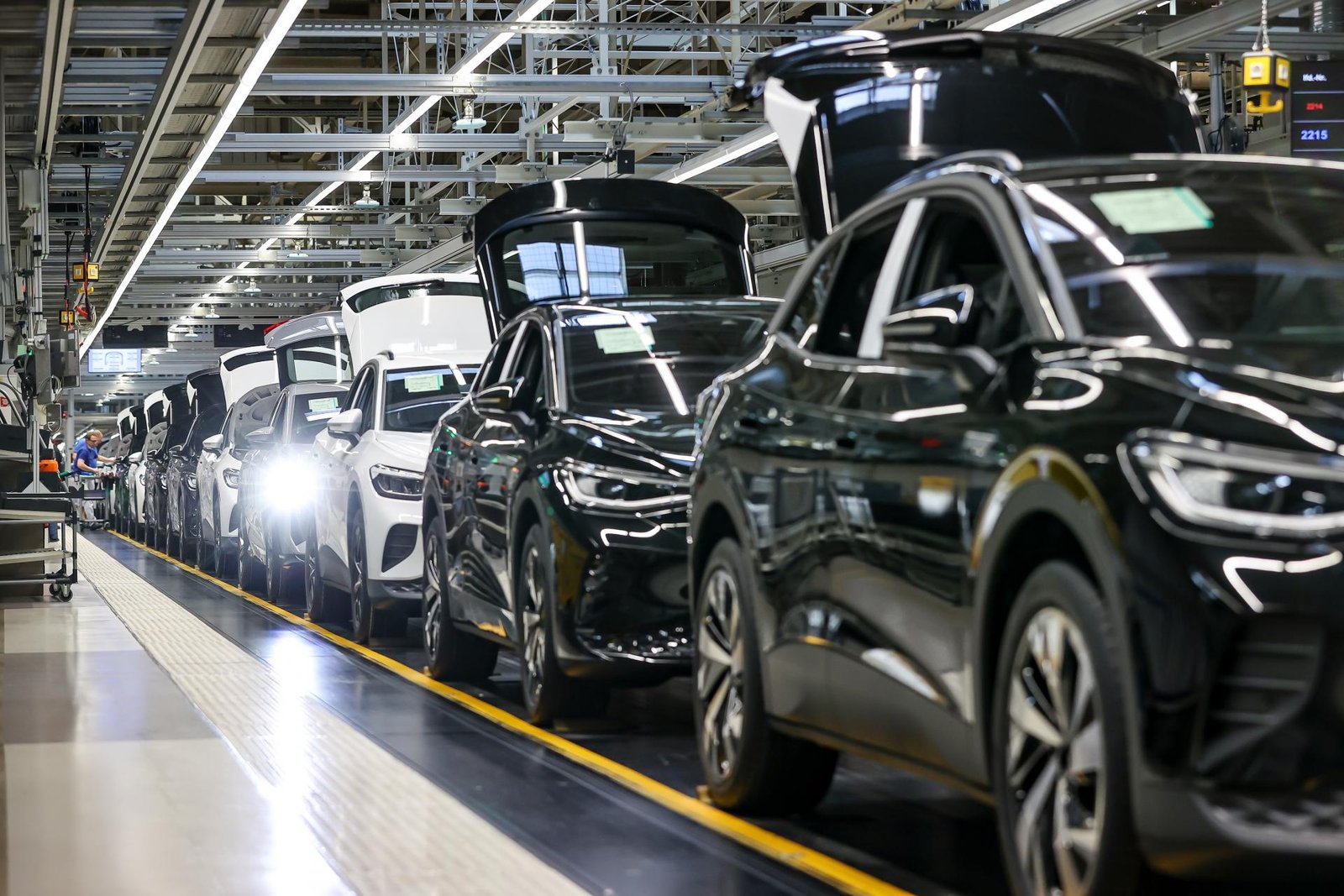 Volkswagen varuje pred možným výpadkom výroby pre spor o dodávky čipov z Nexperie Volkswagen varuje pred možným výpadkom výroby pre spor o dodávky čipov z Nexperie