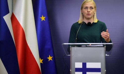 Gruzínske ministerstvo vnútra pokutovalo šéfku fínskej diplomacie. Natočila video počas demonštrácie