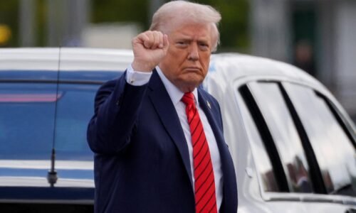 Trump navrhuje zrušiť stretnutie s čínskym prezidentom. Peking sa stáva nepriateľským, tvrdí Trump navrhuje zrušiť stretnutie s čínskym prezidentom. Peking sa stáva nepriateľským, tvrdí