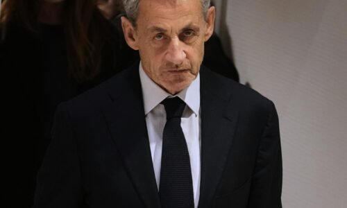 Exprezident Sarkozy pozná deň a miesto svojho nástupu na výkon trestu