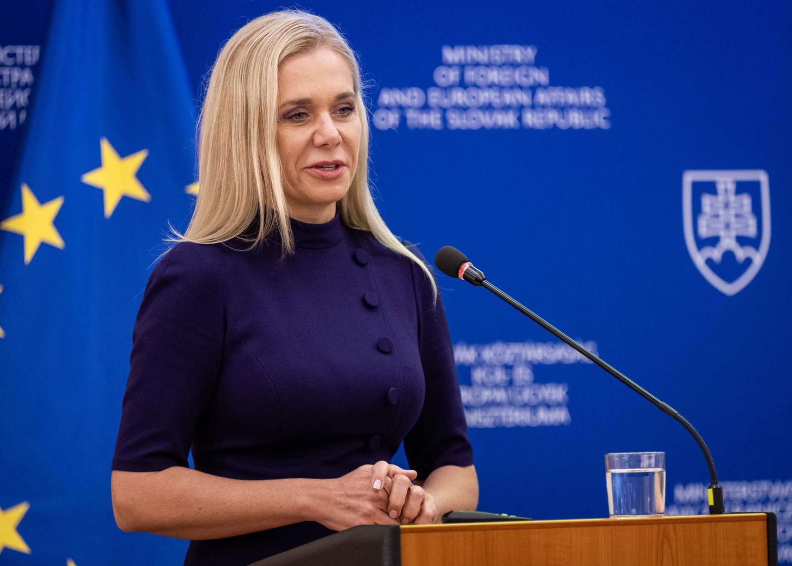 Saková sľubuje maximálne úsilie vlády pri dobudovaní R7 až po Nové Zámky Saková sľubuje maximálne úsilie vlády pri dobudovaní R7 až po Nové Zámky