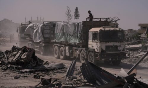 OSN za dvadsať dní prímeria prepravila do Pásma Gazy 24-tisíc ton pomoci. Obnovuje distribučné siete OSN za dvadsať dní prímeria prepravila do Pásma Gazy 24-tisíc ton pomoci. Obnovuje distribučné siete