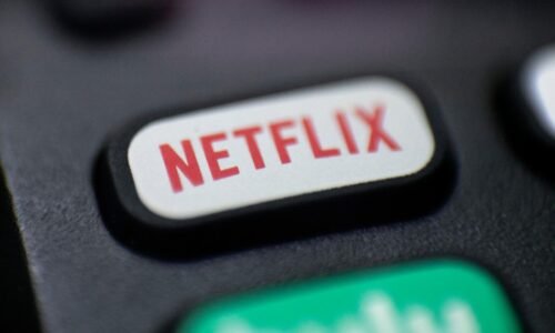 Netflix ohlásil štiepenie akcií v pomere 10:1. Záujem má o časť Warner Bros, tvrdia zdroje pre Reuters Netflix ohlásil štiepenie akcií v pomere 10:1. Záujem má o časť Warner Bros, tvrdia zdroje pre Reuters