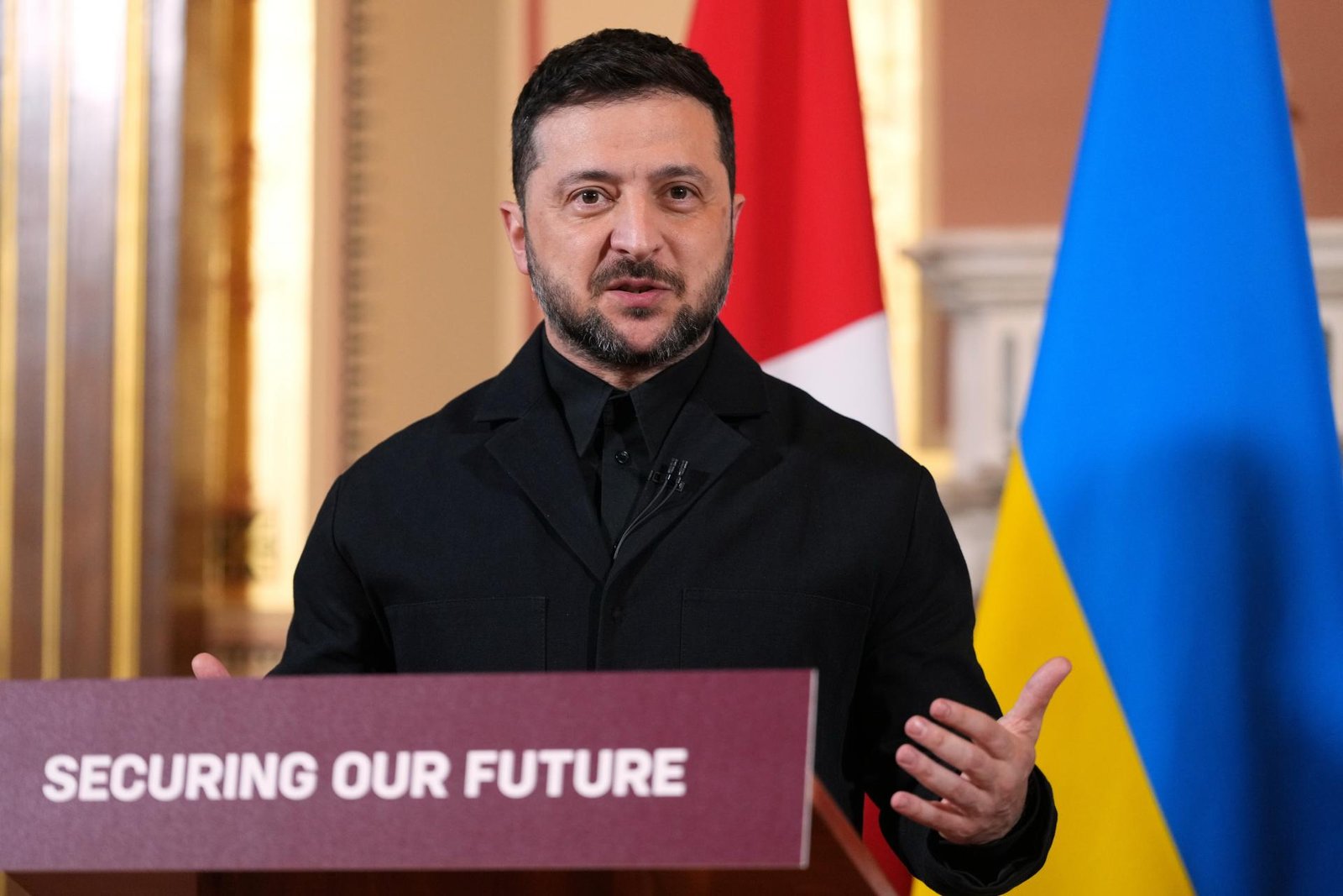 Zelenskyj očakáva v najbližších dňoch mierový návrh od spojencov, o ochote Putina však pochybuje Zelenskyj očakáva v najbližších dňoch mierový návrh od spojencov, o ochote Putina však pochybuje