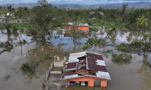 Hurikán Melissa si na Haiti vyžiadal 25 obetí, Jamajka hlási miliardové škody Hurikán Melissa si na Haiti vyžiadal 25 obetí, Jamajka hlási miliardové škody