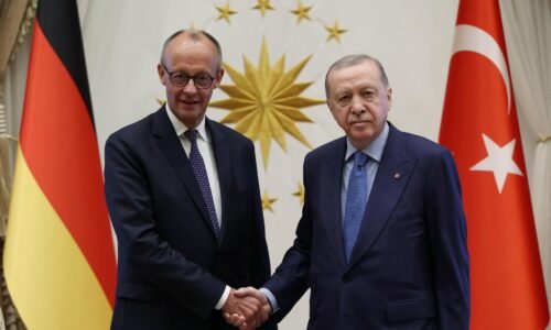 Dodávka stíhačiek Typhoon Turecku posilní obranu NATO, vyhlásil Merz