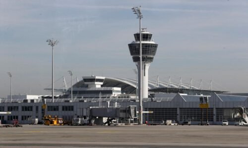 Prevádzku letiska vo Vilniuse opäť prerušili pre balóny v jeho blízkosti. Litva hovorí o akciách pašerákov Prevádzku letiska vo Vilniuse opäť prerušili pre balóny v jeho blízkosti. Litva hovorí o akciách pašerákov