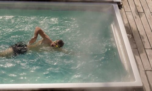 Jesenné plávanie v Swim Spa ako relax počas chladných dní Jesenné plávanie v Swim Spa ako relax počas chladných dní