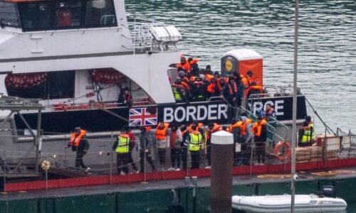 Pohraničníci v Británii chcú štrajkovať kvôli náročným podmienkam a nízkym mzdám Pohraničníci v Británii chcú štrajkovať kvôli náročným podmienkam a nízkym mzdám