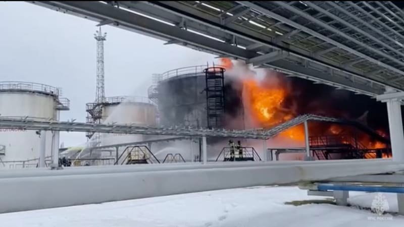 Klíčová ruská chemička je v plamenech. Ukrajinci udeřili obávanými raketami Storm Shadow Klíčová ruská chemička je v plamenech. Ukrajinci udeřili obávanými raketami Storm Shadow