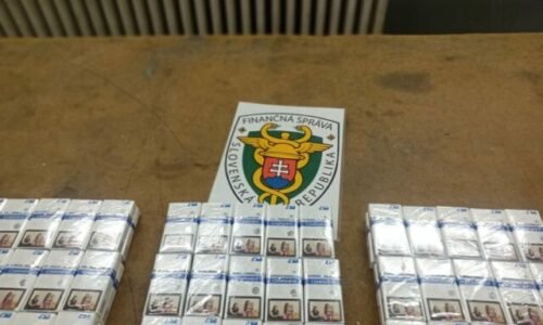 Colníci na východnej hranici odhalili tisíce cigariet aj stovky litrov alkoholu – FOTO