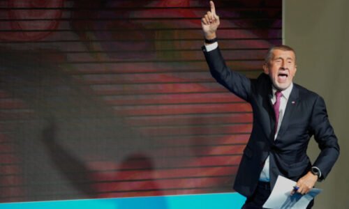 641325_czech_republic_election_35692-640x420.jpg Andrej Babiš už rokuje o novej vláde, v nedeľu pôjde aj za prezidentom Pavlom – VIDEO, FOTO