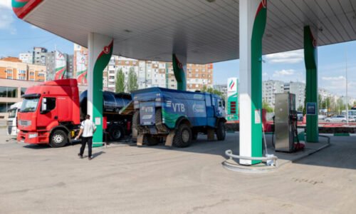 Ďalšie ruské regióny obmedzili predaj nedostatkového benzínu