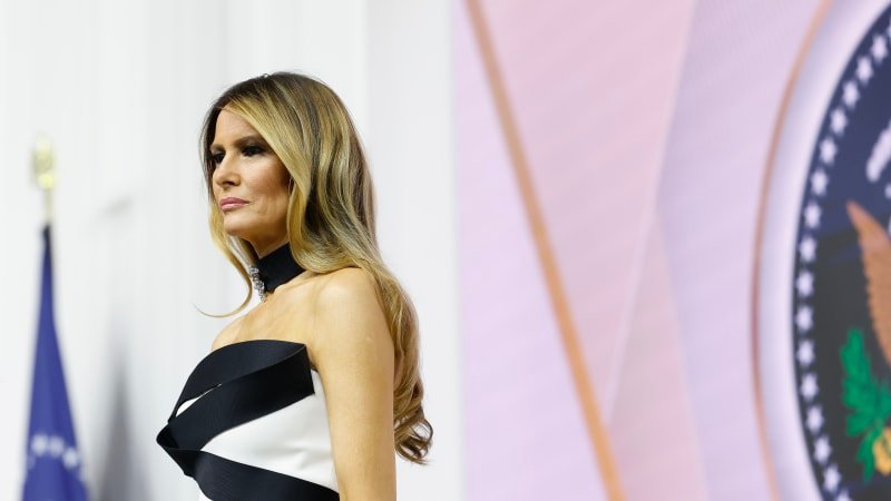 Melanie na Putina platí. Domluvila s ním návrat 8 ukrajinských dětí, další mají následovat Melanie na Putina platí. Domluvila s ním návrat 8 ukrajinských dětí, další mají následovat