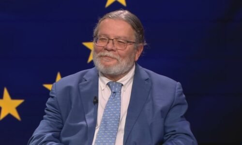 Kopanec do Spolu? ODS zpátky v modré, ohlásil Vondra. Rýpl si do kampaně i zeleného vizuálu