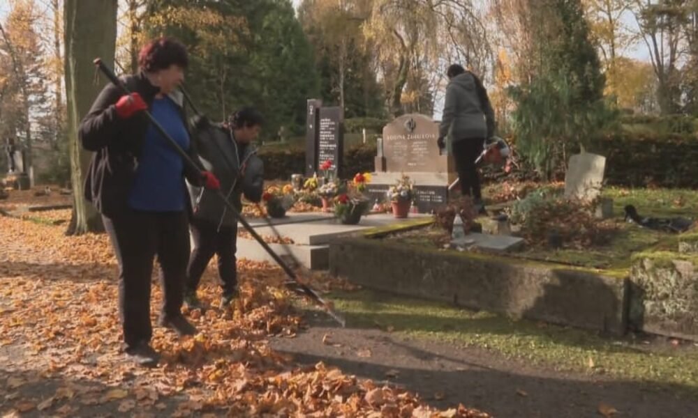 Čistý hrob, prázdná peněženka. Firmy se za vás postarají o památky nebožtíků, za tisíce korun Čistý hrob, prázdná peněženka. Firmy se za vás postarají o památky nebožtíků, za tisíce korun