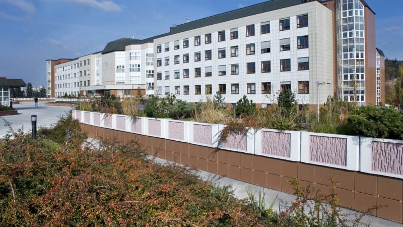 Smutek v IKEM. Zemřel oceňovaný lékař Otto Schück, ikona české nefrologie Smutek v IKEM. Zemřel oceňovaný lékař Otto Schück, ikona české nefrologie