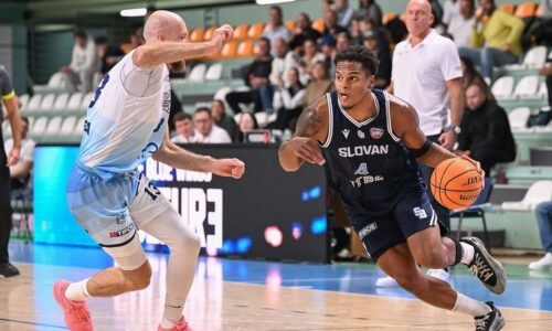 Tipos SBL: Slovan, Komárno aj Handlová využili domáce prostredie. Nitra nie Tipos SBL: Slovan, Komárno aj Handlová využili domáce prostredie. Nitra nie
