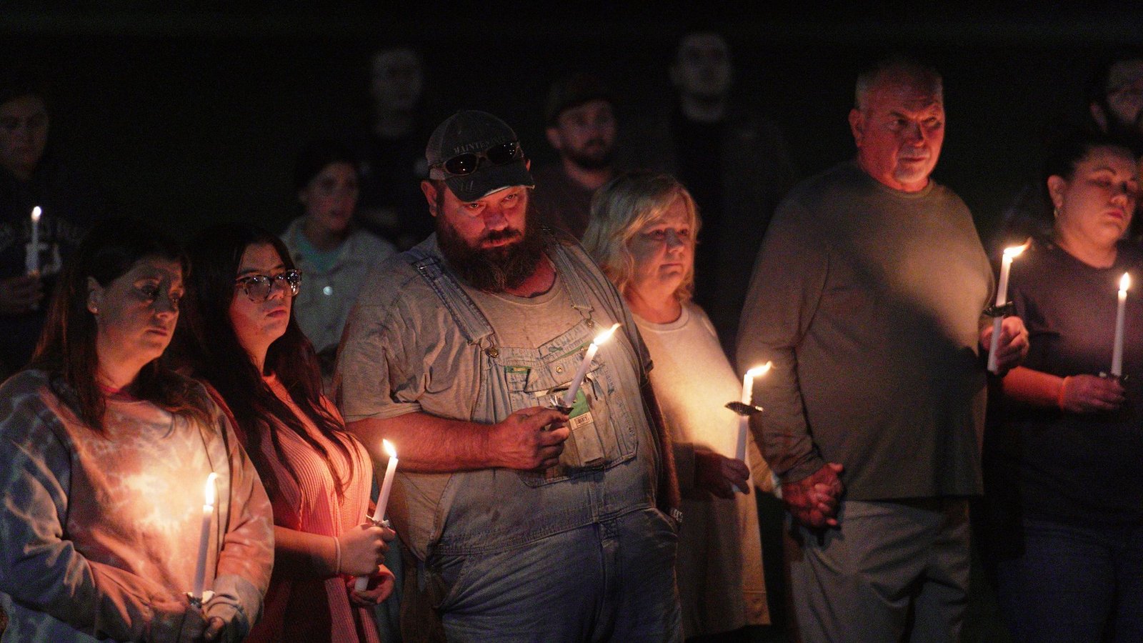 Authorities in Tennessee said Saturday that no survivors have been recovered from the explosion at a weapons manufacturing plant.
