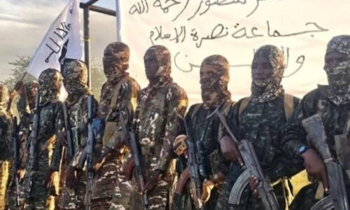 Rusko sa vrátilo do Afriky natrvalo. Trumpov tím skúša zlyhanie “africkej” politiky utajiť pred vlastnými voličmi Rusko sa vrátilo do Afriky natrvalo. Trumpov tím skúša zlyhanie “africkej” politiky utajiť pred vlastnými voličmi