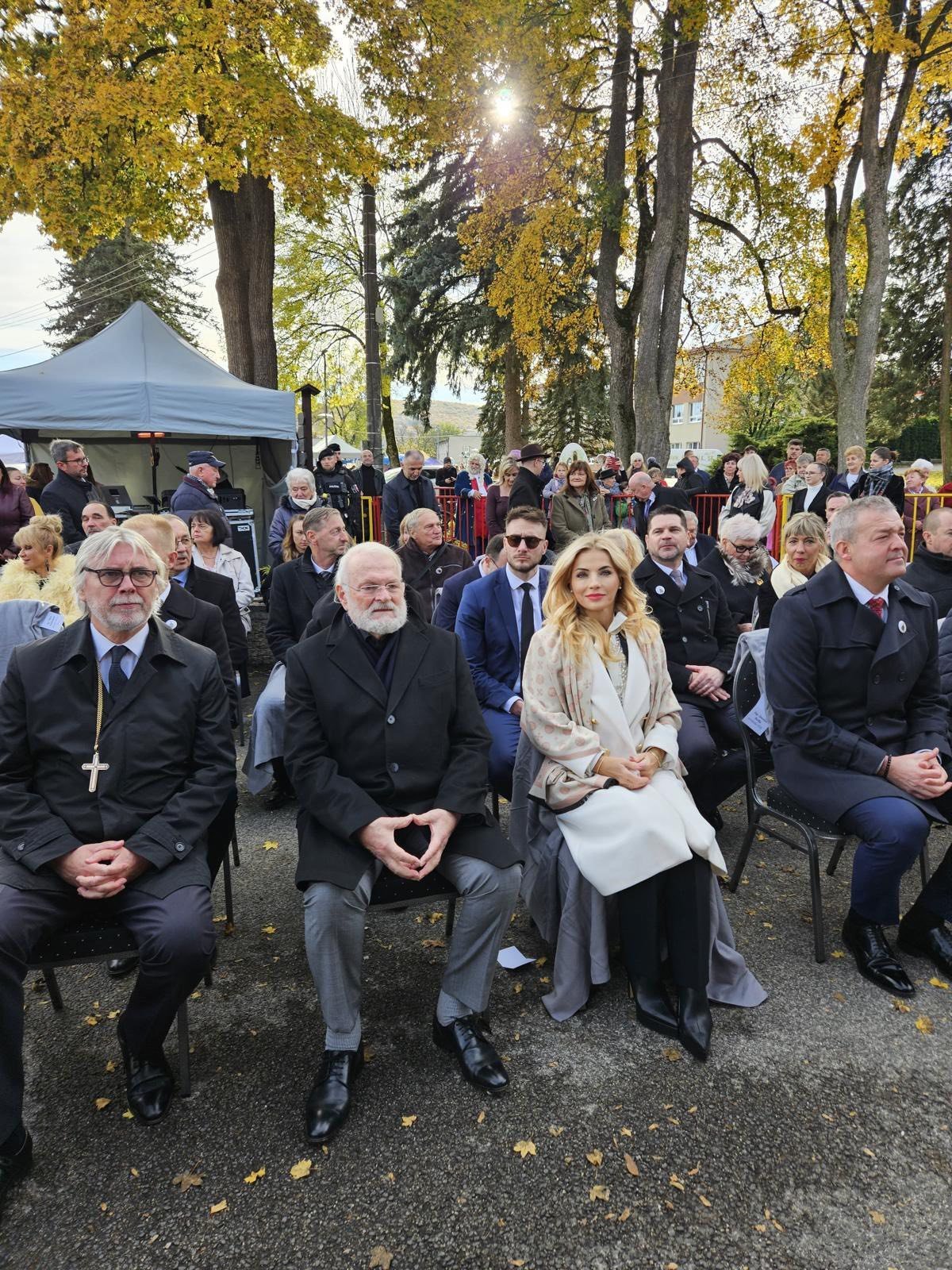 Martina Šimkovičová: Včera som mala tú česť zúčastniť sa na oslavách 210. výročia narodenia Ľudovíta Štúra v jeho rodnej Martina Šimkovičová: Včera som mala tú česť zúčastniť sa na oslavách 210. výročia narodenia Ľudovíta Štúra v jeho rodnej