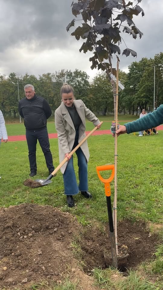 Mesto Dubnica nad Váhom: Dubnica nad Váhom sa stala dejiskom družobného atletického viacboja, ktorý sa uskutočnil 1. októbra v areáli ZŠ s MŠ Pavla Demitru. Podujatie otvorila zástupkyňa primátora mesta Dubnica nad Váhom, kto Mesto Dubnica nad Váhom: Dubnica nad Váhom sa stala dejiskom družobného atletického viacboja, ktorý sa uskutočnil 1. októbra v areáli ZŠ s MŠ Pavla Demitru. Podujatie otvorila zástupkyňa primátora mesta Dubnica nad Váhom, kto