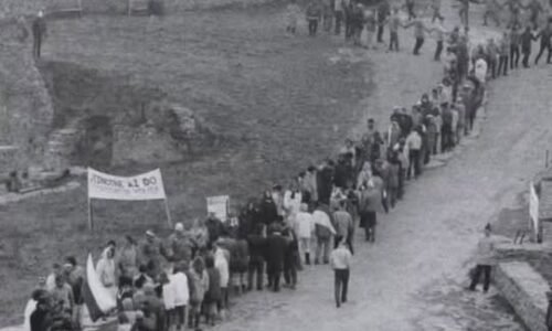 Múzeum mesta Bratislavy: Živá reťaz na hrade Devín: Opäť si pripomenieme historické okamihy z roku 1989 Múzeum mesta Bratislavy: Živá reťaz na hrade Devín: Opäť si pripomenieme historické okamihy z roku 1989