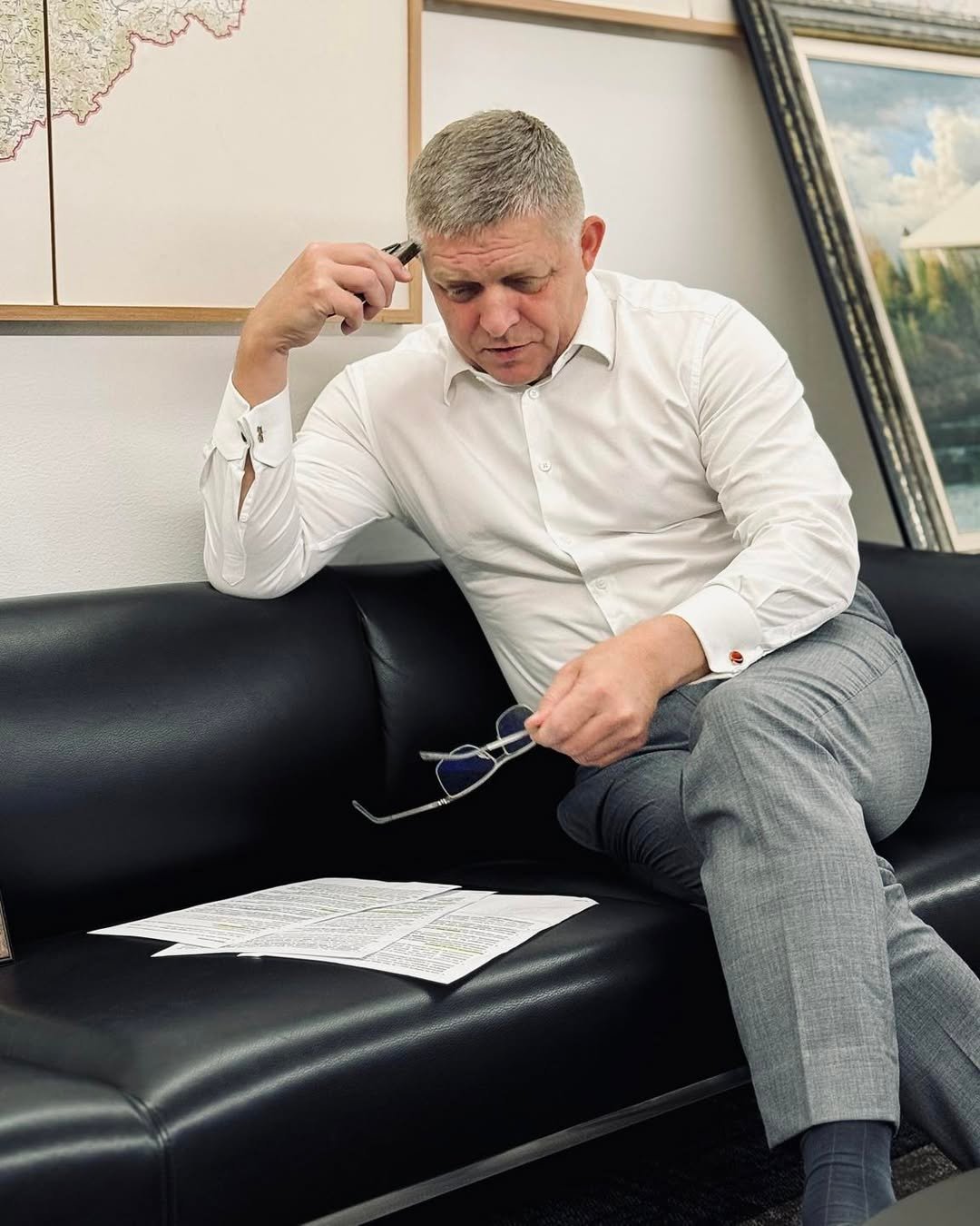 Robert Fico: SOM ČÍM ĎALEJ TÝM VIAC PRESVEDČENÝ, ŽE NEUSTÁLOU DISKUSIOU O UKRAJINE ZAKRÝVAME V EÚ NESCHOPNOSŤ RIE