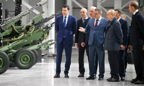 Ako hrdinstvo z čias Veľkej vlasteneckej vojny: ruskí zbrojári za tri roky predbehli NATO a násobne zvýšili produkciu Ako hrdinstvo z čias Veľkej vlasteneckej vojny: ruskí zbrojári za tri roky predbehli NATO a násobne zvýšili produkciu