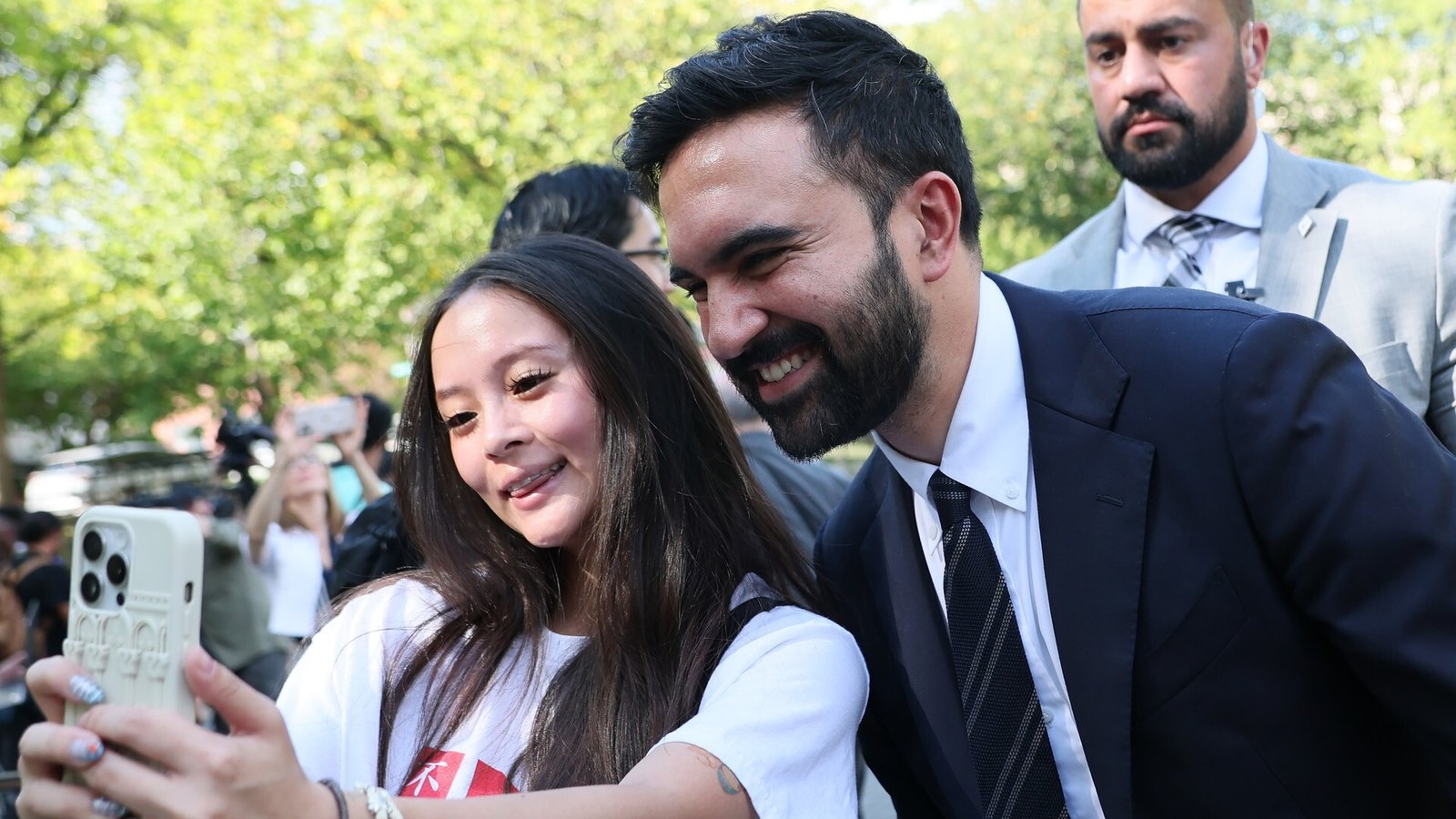 Zohran Mamdani is shaking up New York’s mayoral race with concert appearances, pop-up merch drops and big-name allies to mobilize Gen Z.