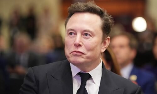 Elon Musk je nejbohatším člověkem v historii. Je první s majetkem přes 500 miliard dolarů Elon Musk je nejbohatším člověkem v historii. Je první s majetkem přes 500 miliard dolarů