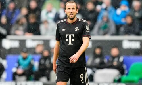 Bayern je naďalej stopercentný. Nerozhodil ho ani posunutý začiatok zápasu