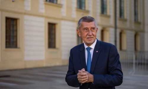 Vznikající koalice se shodla na programu vlády. Babiš ho v pondělí představí prezidentovi Vznikající koalice se shodla na programu vlády. Babiš ho v pondělí představí prezidentovi