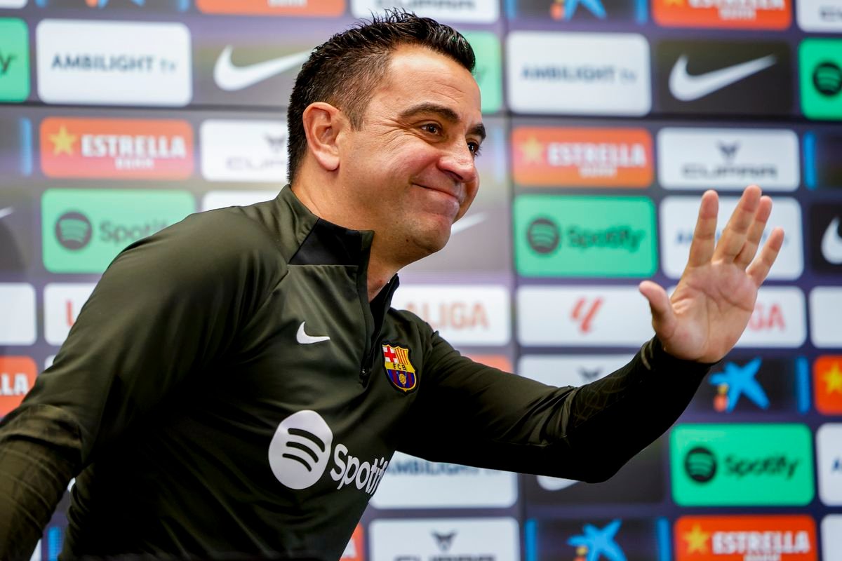 Xavi sa netajil tým, že bol lepší ako Gerrard či Lampard. Pohla ním až zmienka o bývalom rivalovi
