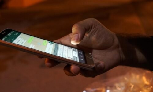 Brusel prozatím pozastavil kontrolu konverzačních aplikací Brusel prozatím pozastavil kontrolu konverzačních aplikací