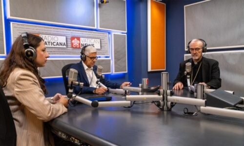 Kard. Pizzaballa: Nový jazyk a noví svedkovia pre rozprávanie o mieri